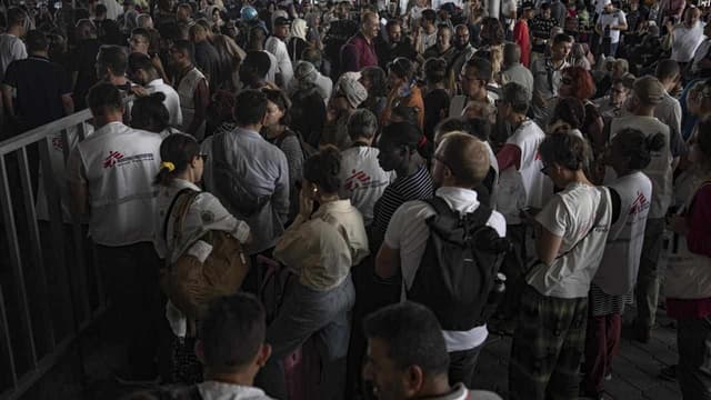 Hopes for civilian corridors as Australians leave Gaza