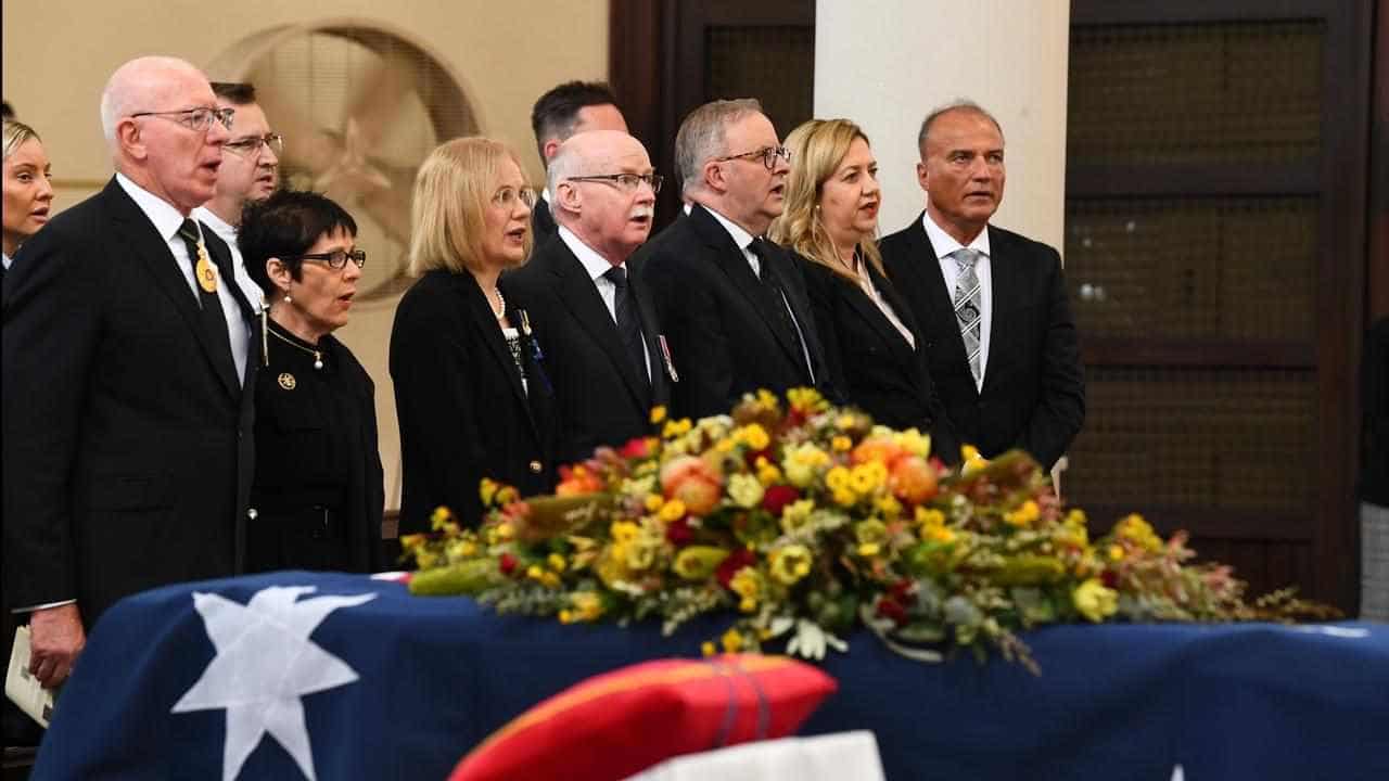 Bill Hayden remembered for 'giving Labor a future'