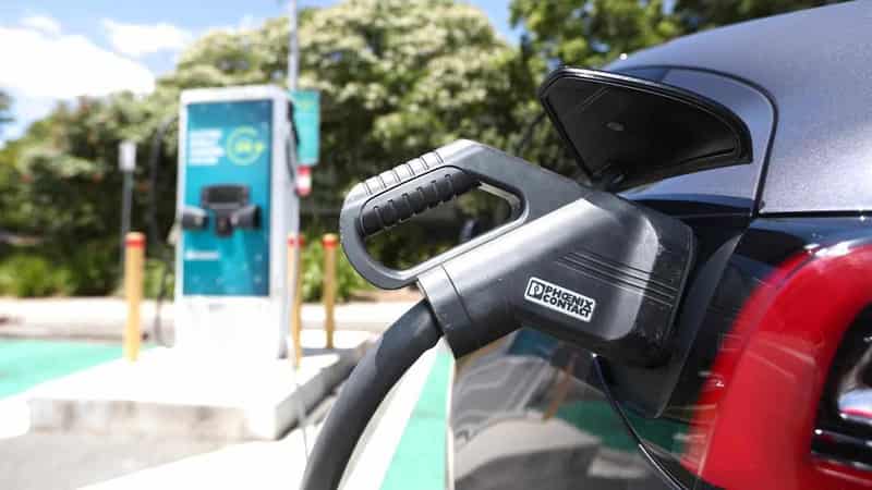 EV tourist drives touted as 1500 chargers roll out