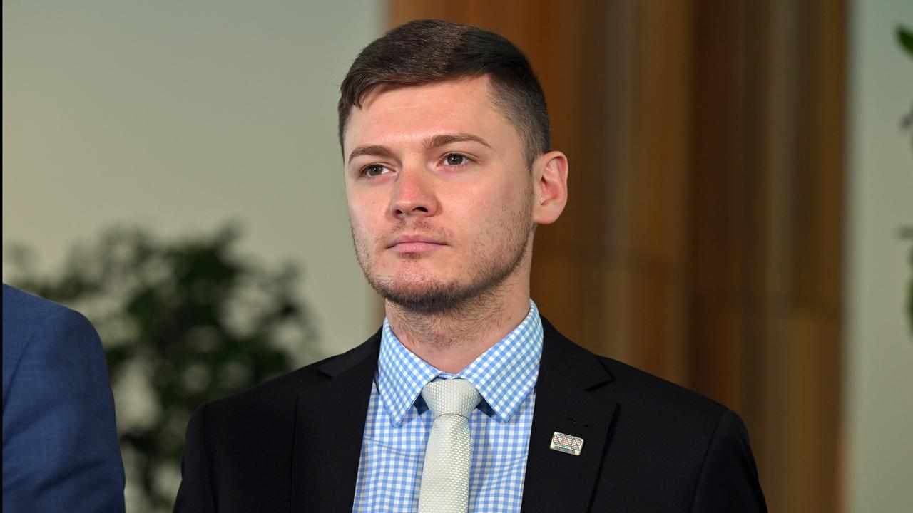 ACT Greens backbencher Johnathan Davis resigns