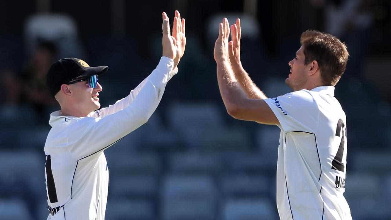 Bancroft ties catching record as Redbacks crash to 192