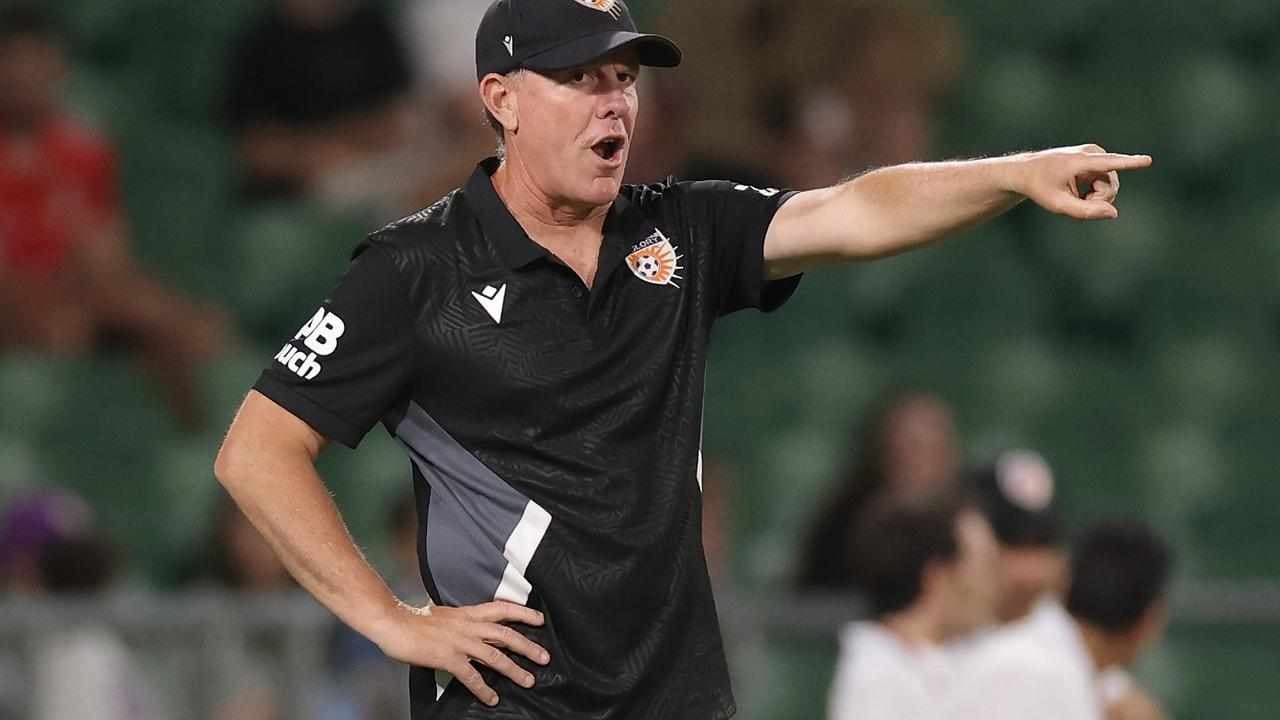 Glory ownership uncertainty not an excuse: Stajcic