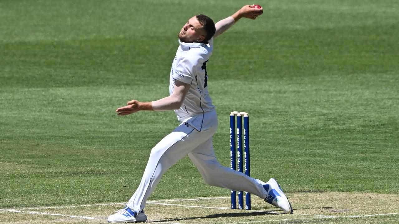 Victoria close in on Shield win over South Australia