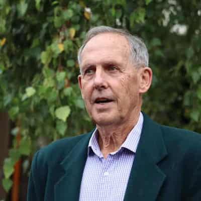 Trespass charge against Bob Brown could fall over