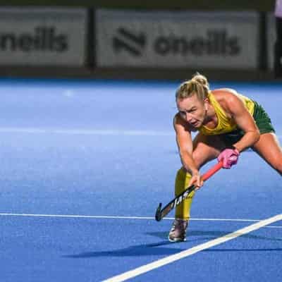 Sharman the bolter as Hockeyroos unveil contract list