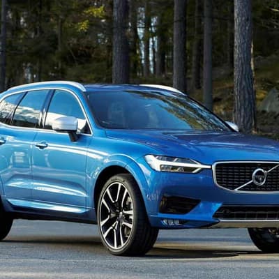 Volvo hybrid builds bridge to a fast-tracked EV future