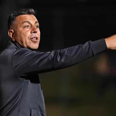 Roar coach Aloisi will do 'special' Adelaide no favours