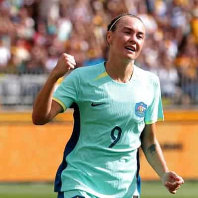 Arsenal's Matildas celebrate key win over Kerr's Blues