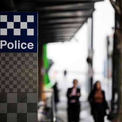 Man arrested after alleged schoolgirl abduction attempt