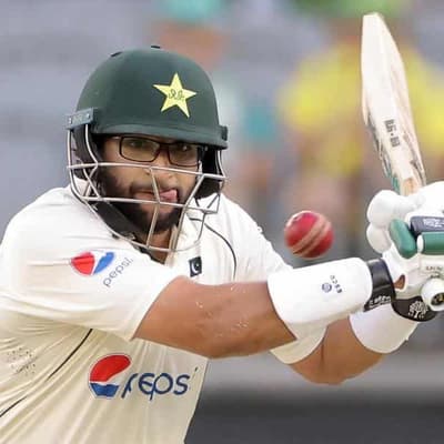 Imam brain fade sums up Pakistan's plight in Perth