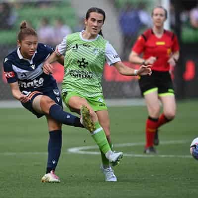 Victory beat Canberra, Adelaide stun Phoenix in ALW