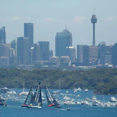 Sydney to Hobart fleet at sea with long-range forecast