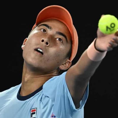 Humble Hijikata hoping to improve, making no bold calls