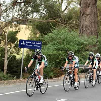 Australian cycling to pay tribute to Hoskins at titles