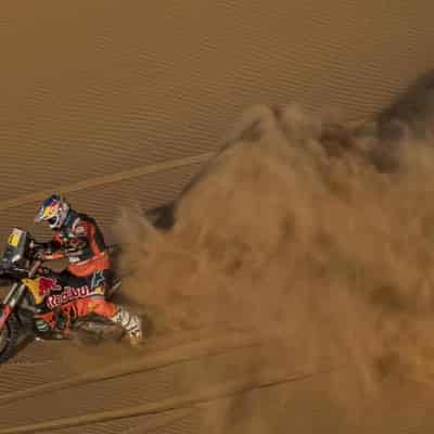 Difficult day for Price and Sanders at the Dakar Rally