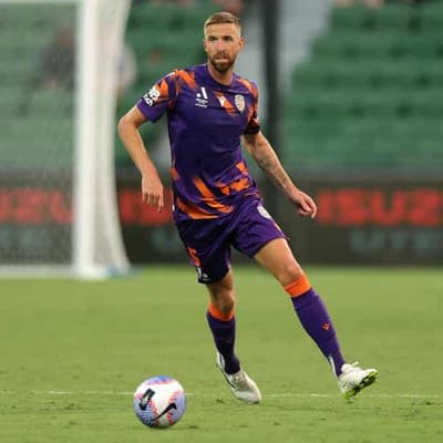 Training ground mishap sidelines Glory defender Beevers