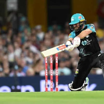 Neser stars as Heat beat Scorchers, secure BBL top spot