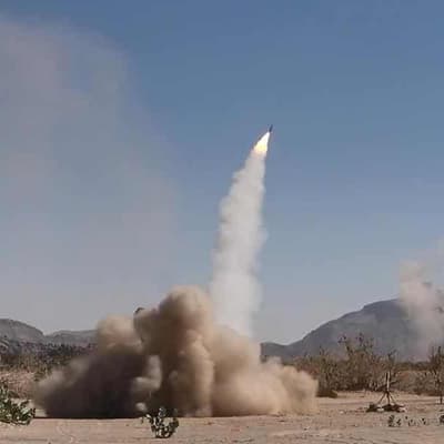 Yemen's Houthis vow 'strong response' after US strike