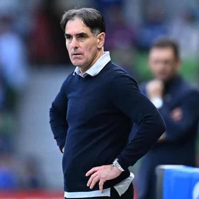 Newcastle coach Stanton out to upset former side Sydney