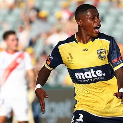 Torres on song as Mariners beat City 2-1 in ALM