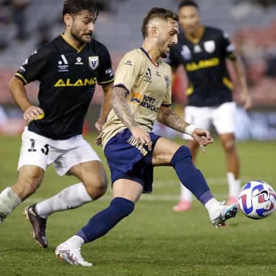 Newcastle chase ALM response in clash with Brisbane