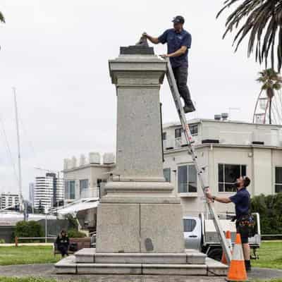 Captain Cook statue hacked, Queen memorial vandalised