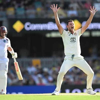 Windies back in contest as Starc relives Pakistan scare