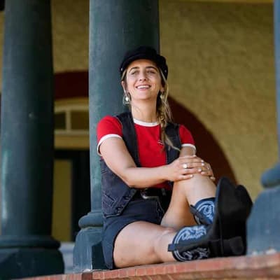 Clear as a Bell: big things ahead for NZ country star