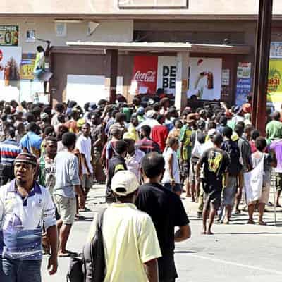 Pakistani refugee stuck in PNG fearful after riots