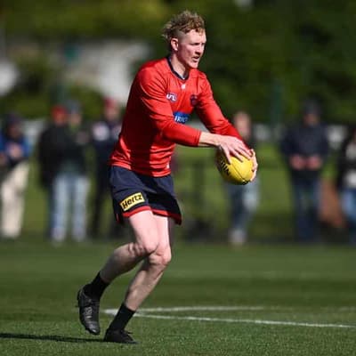 Oliver returns to training with Melbourne teammates