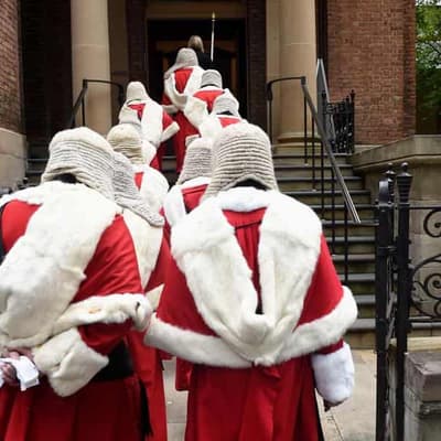 'Overstretched' NSW judges call for more pay, resources