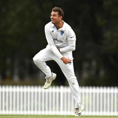 Six of the best for Green as Blues grind down WA
