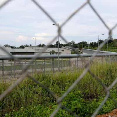 Watchdog criticises Home Affairs, ABF deportation moves