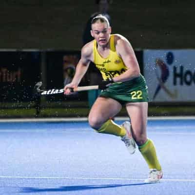 Hockeyroos hammered by Dutch in Olympic warning