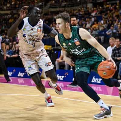 Breaker Abercrombie to call time on 15-year NBL career