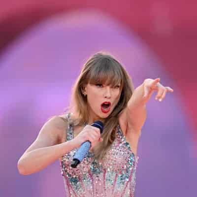 Taylor Swift plays a record-breaking night at the MCG