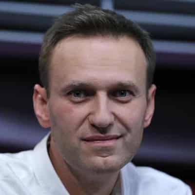 Navalny's team confirms his death, searching for body