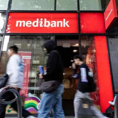 Medibank keeps up fight after complaint probe bid loss