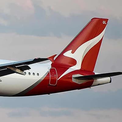 Pay-row pilots extend strike at Qantas subsidiary
