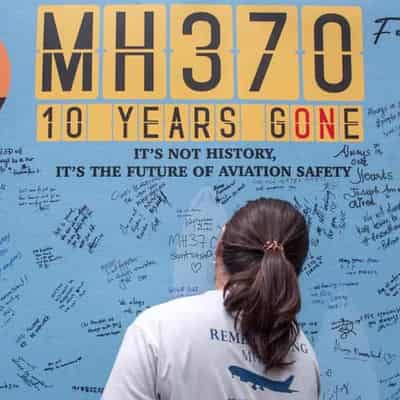 Malaysia happy to reopen search for missing MH370