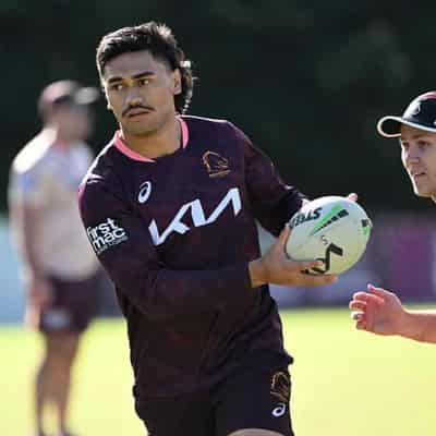 Walters eyes options if Piakura ruled out for Broncos