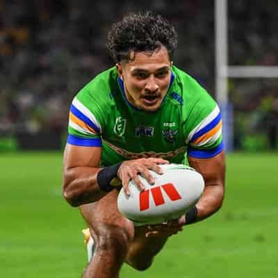 Canberra speedster Savage wants to shine in wing role