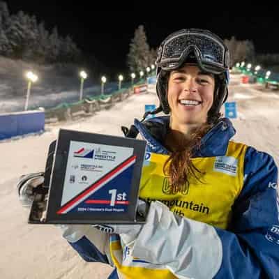 Jakara Anthony skis to all-time moguls record in Almaty