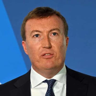 Australia facing investment 'drought', review needed