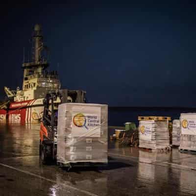 First aid ship on route to starving Gazans