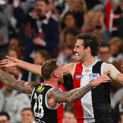 Saints honour 'Spud' with upset AFL win over Magpies