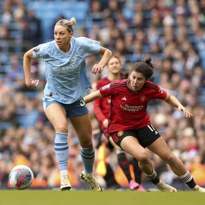 Alanna Kennedy stars after late derby call for Man City