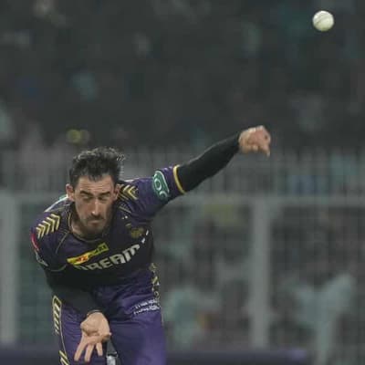 Starc smashed for 26 in an over - but wins Cummins duel