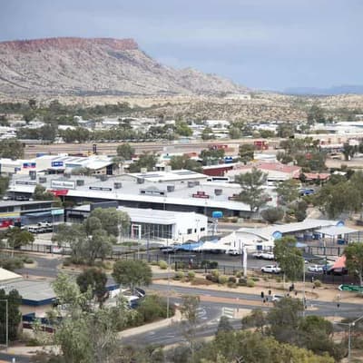 Curfew, extra cops: emergency grips Alice Springs