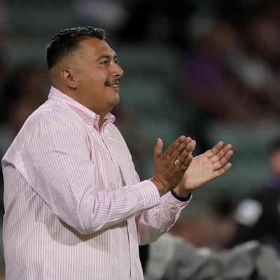 Mariners host Phoenix in likely ALM premiership decider